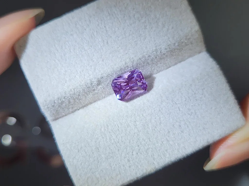 Unheated purple sapphire with color change in radiant cut 2.07 carats, Madagascar Image №6