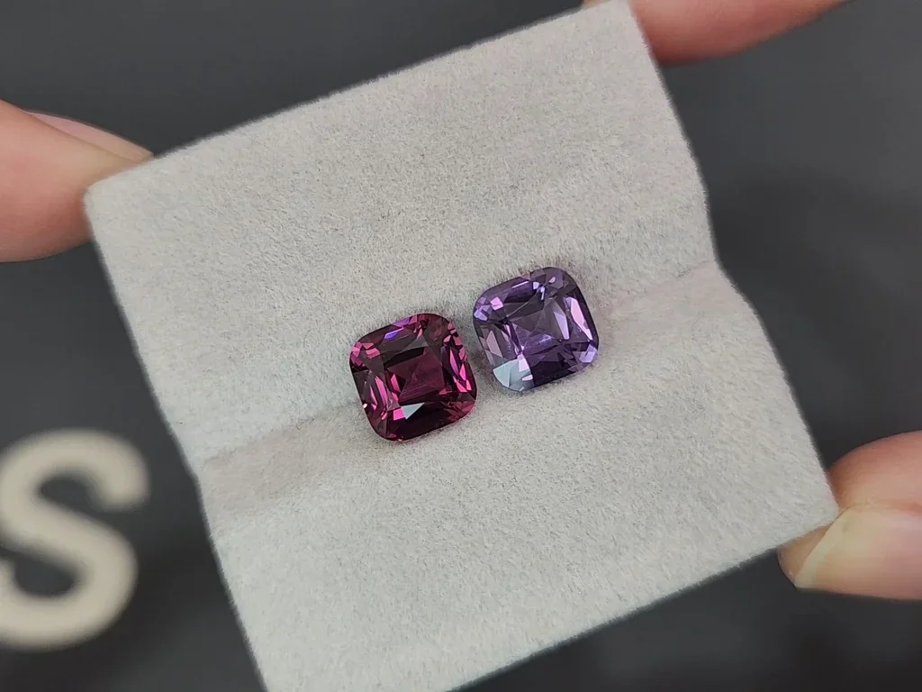 Contrasting pair of lavender and purple spinel cushion cut 5.02 carats, Tanzania Image №4