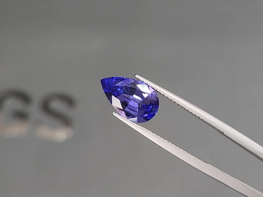 Tanzanite pear cut 2.80 carats, Tanzania Image №3