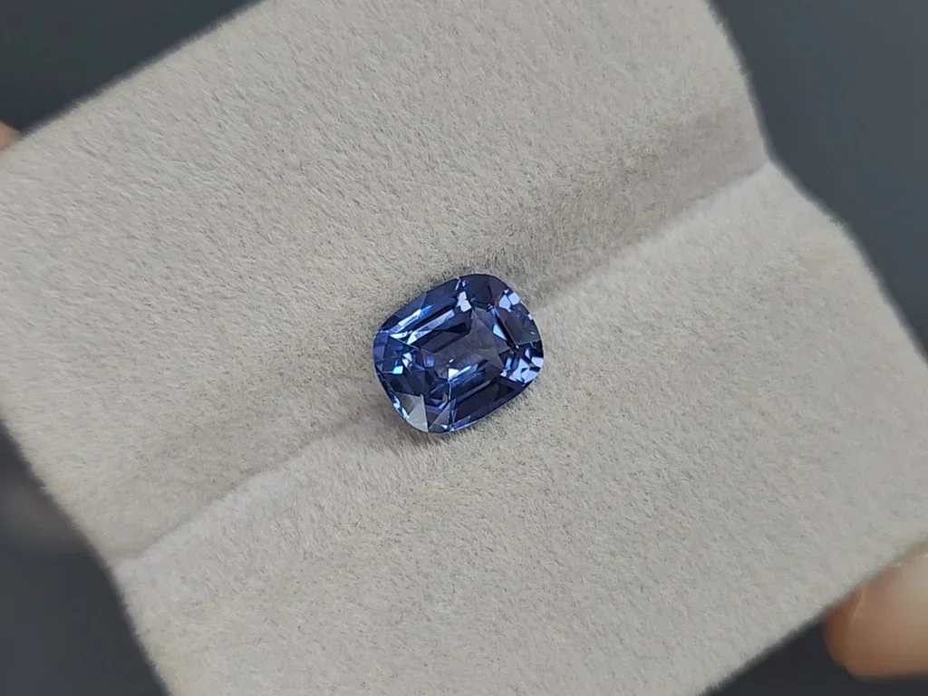 Blue spinel cushion cut 2.07 carats, Tanzania Image №4