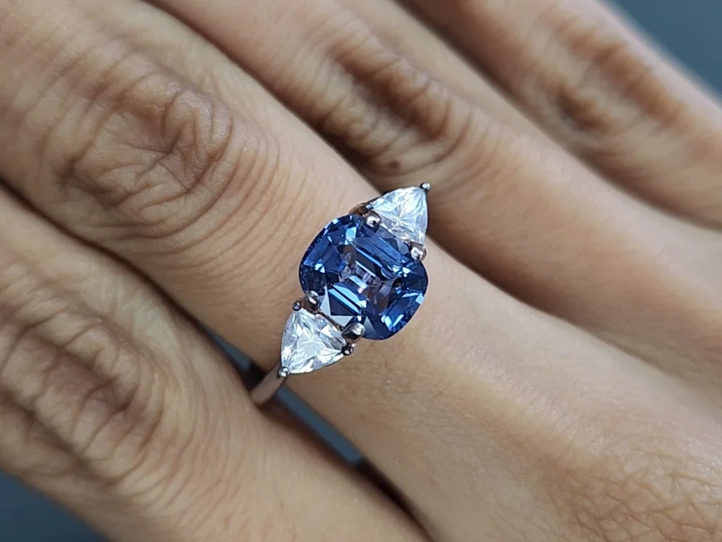 Blue spinel cushion cut 2.07 carats, Tanzania Image №5