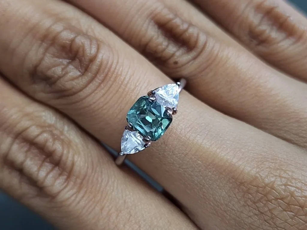 Sapphire Teal cushion cut 1.71 carats, Madagascar Image №5
