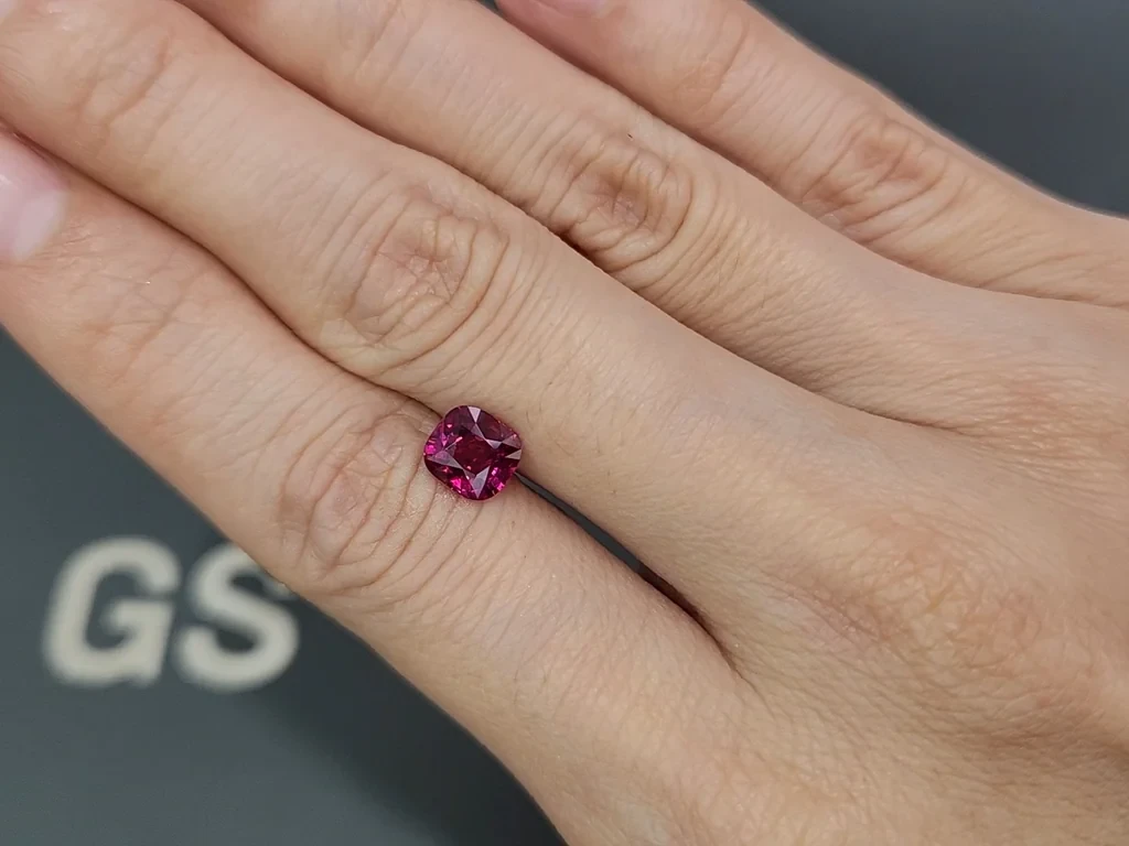Unheated ruby Vibrant pink-red cushion cut .52 carats, Mozambique Image №2