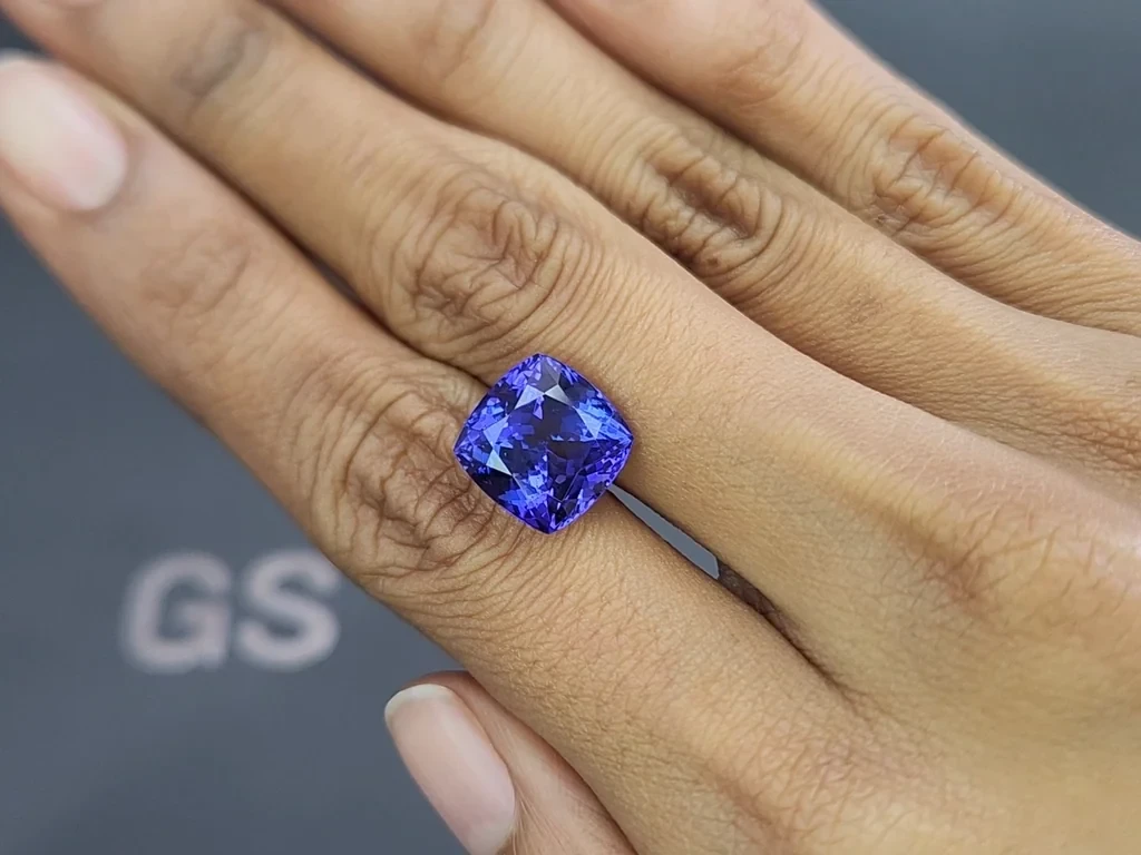 Tanzanite cushion cut 9.00 carats, Tanzania Image №2