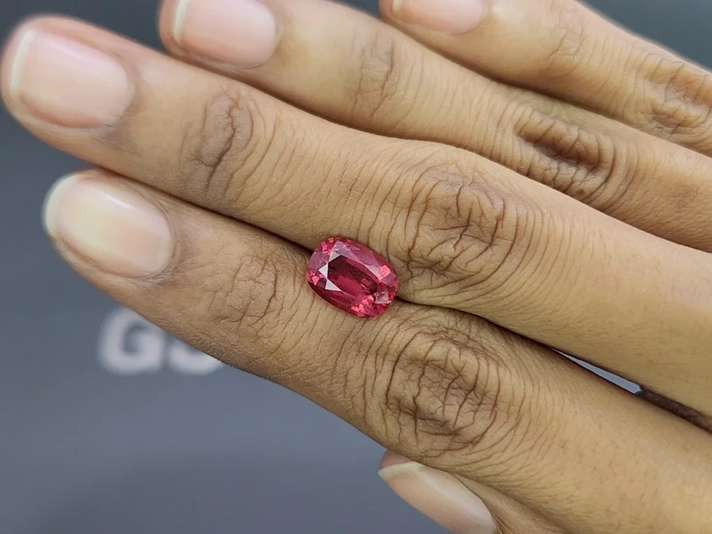 Spinel  pink red cushion cut 3.18 carats, Vietnam Image №2