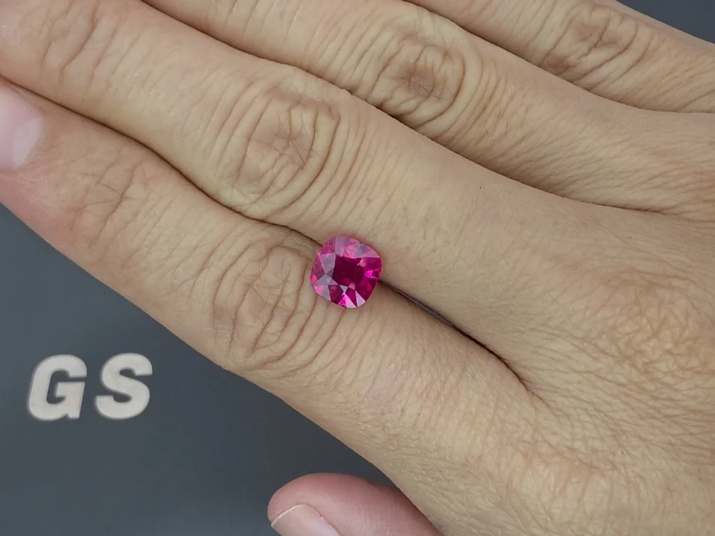 Unheated ruby Pigeon’s Blood cushion cut 2.01 carats, Mozambique Image №2