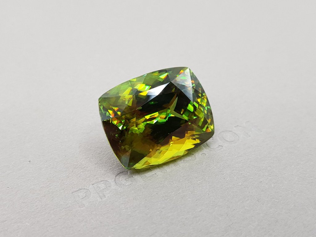 Large golden green sphene 37.58 ct, Madagascar Image №3