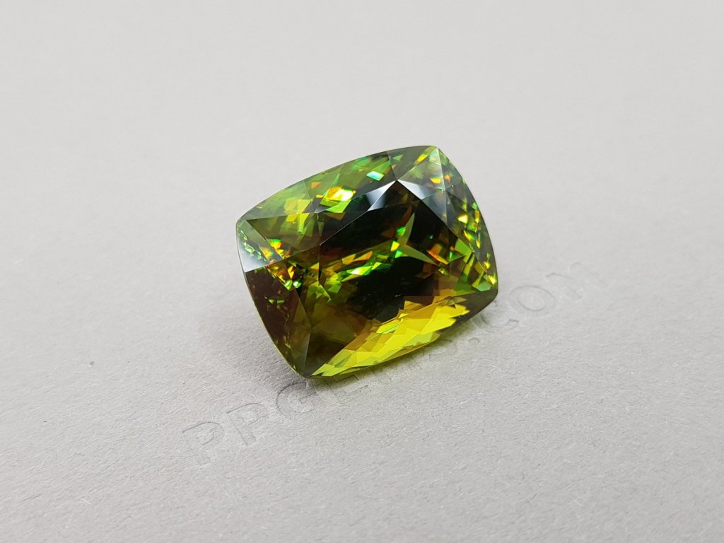 Large golden green sphene 37.58 ct, Madagascar Image №5