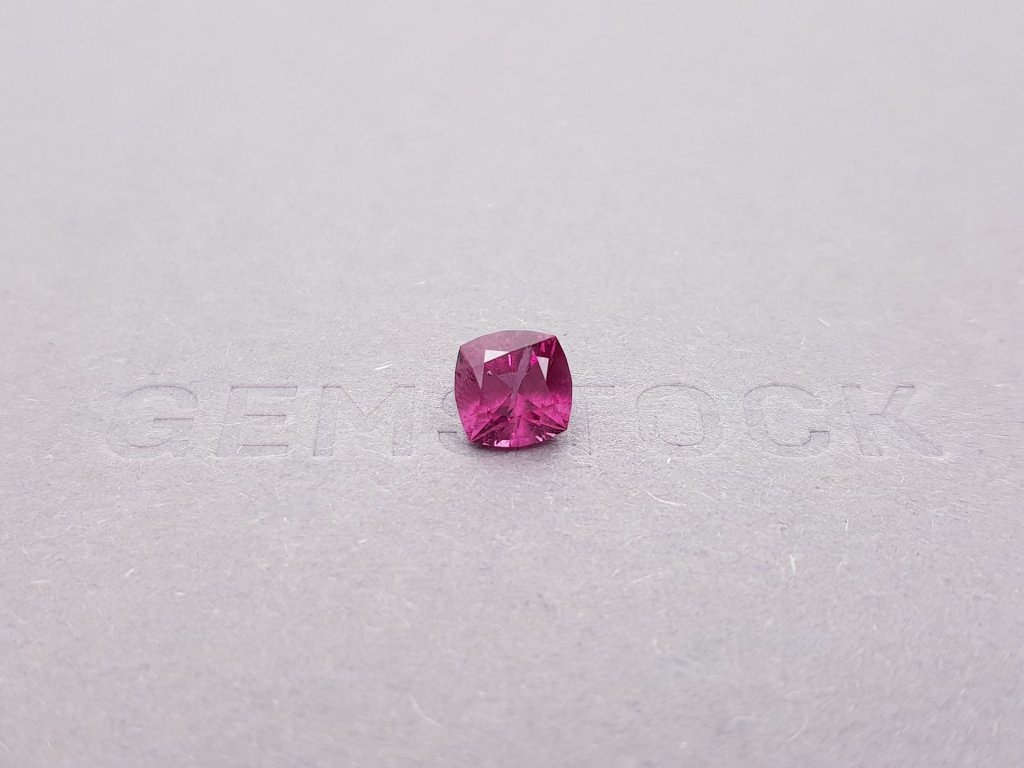 Cushion Color Change Garnet 2.00 ct Image №3