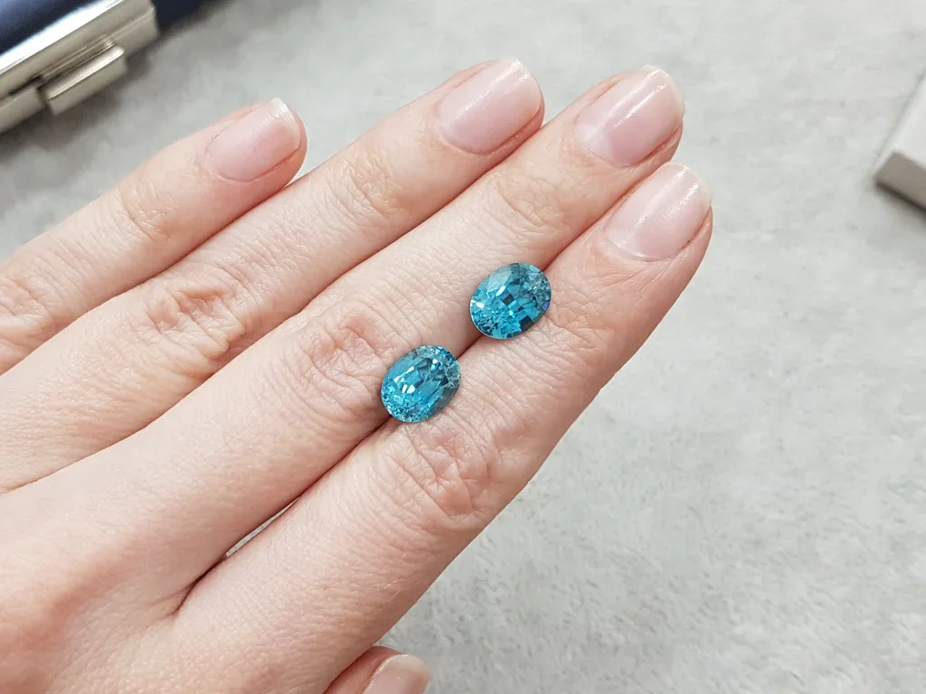 Pair of blue zircons from Cambodia 8.33 ct Image №2