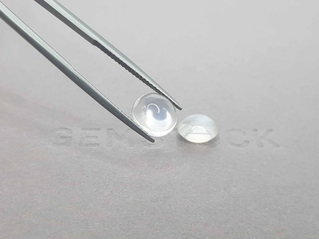 Pair of moonstones from Burma in cabochon cut 4.71 carats Image №4
