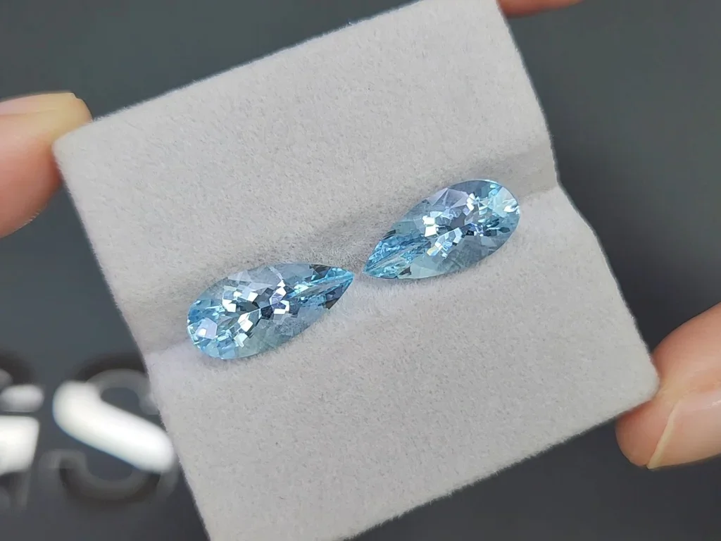 Pair of pear-cut aquamarines 6.02 carats, Madagascar  Image №4