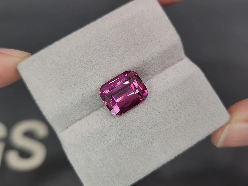 Purple spinel cushion cut 6.15 carats, Tanzania Image №4