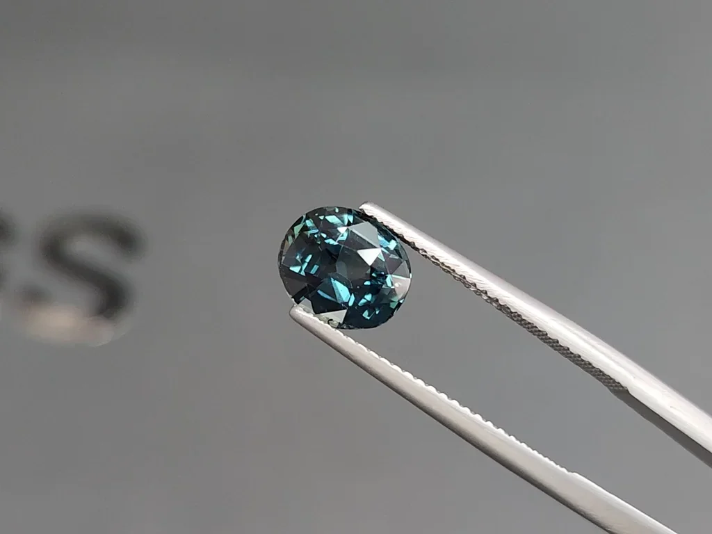 Unheated sapphire Teal cushion cut 3.12 carats, Madagascar Image №3
