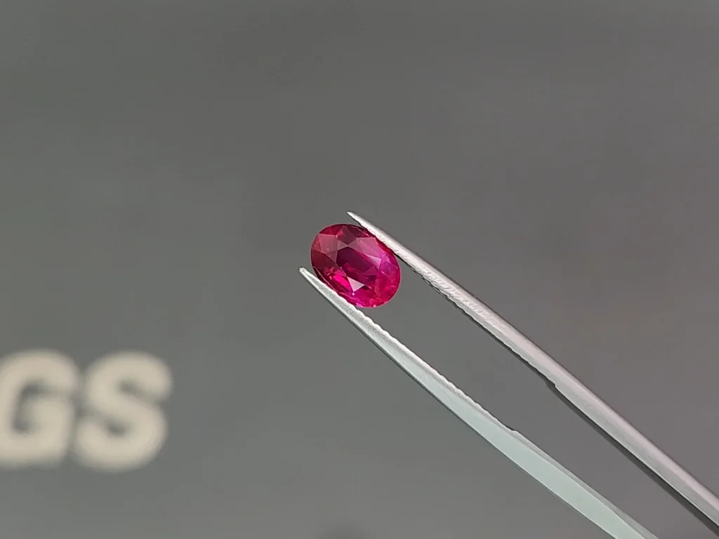 Unheated ruby Pigeon blood oval cut 1.56 carats, Mozambique Image №3