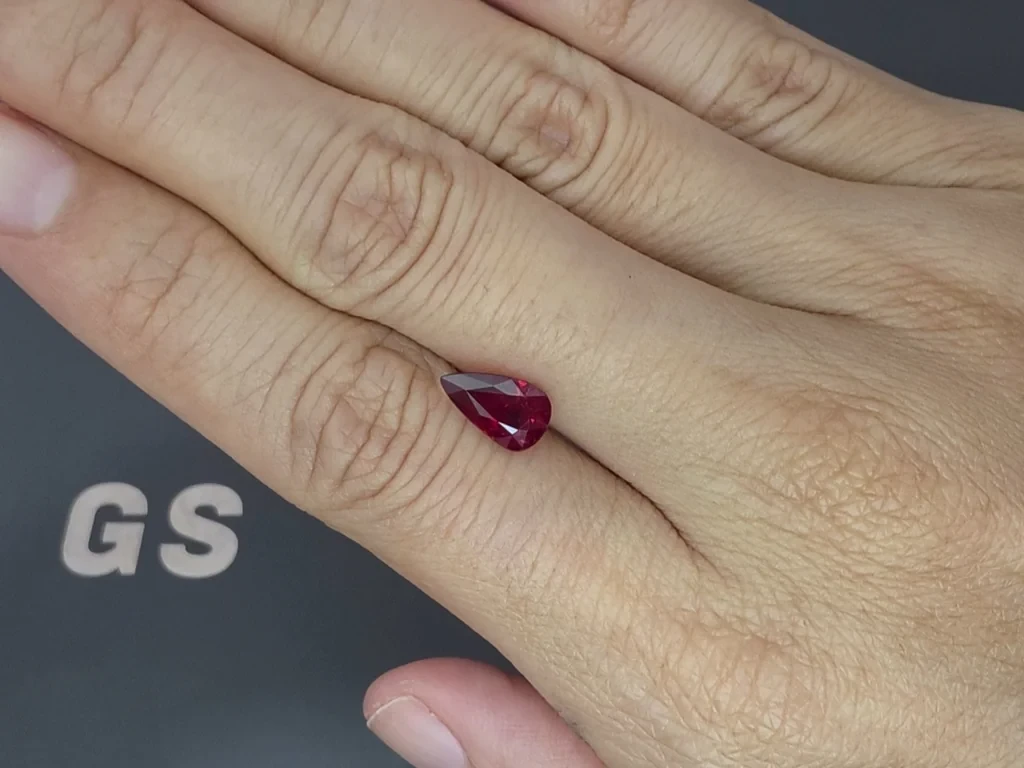 Unheated ruby Pigeon’s blood  pear cut 2.03 carats, Mozambique  Image №2