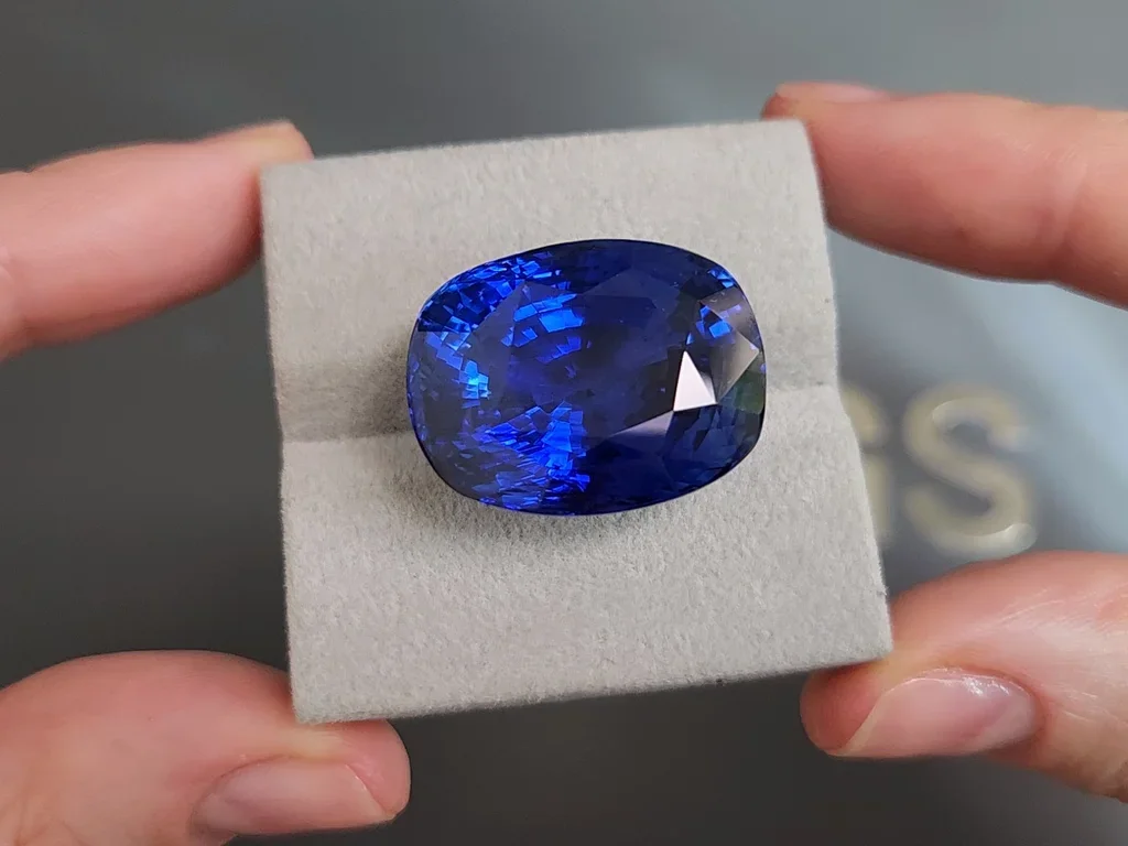 Investment Royal Blue sapphire 56.62 carats in cushion cut, Sri Lanka  Image №3