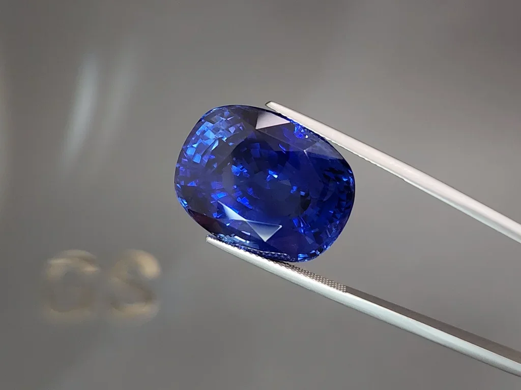 Investment Royal Blue sapphire 56.62 carats in cushion cut, Sri Lanka  Image №2