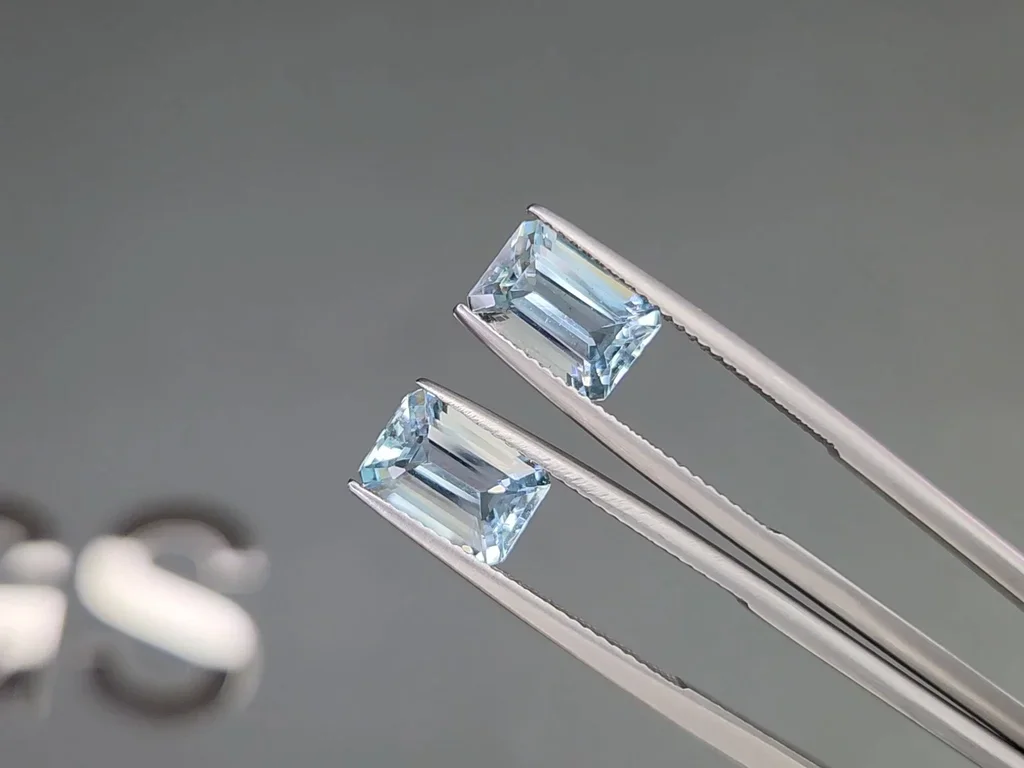 Pair of light blue octagon cut aquamarines 3.81 carats, Madagascar Image №3