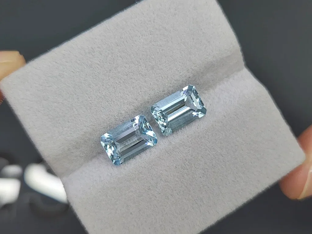 Pair of light blue octagon cut aquamarines 3.81 carats, Madagascar Image №4