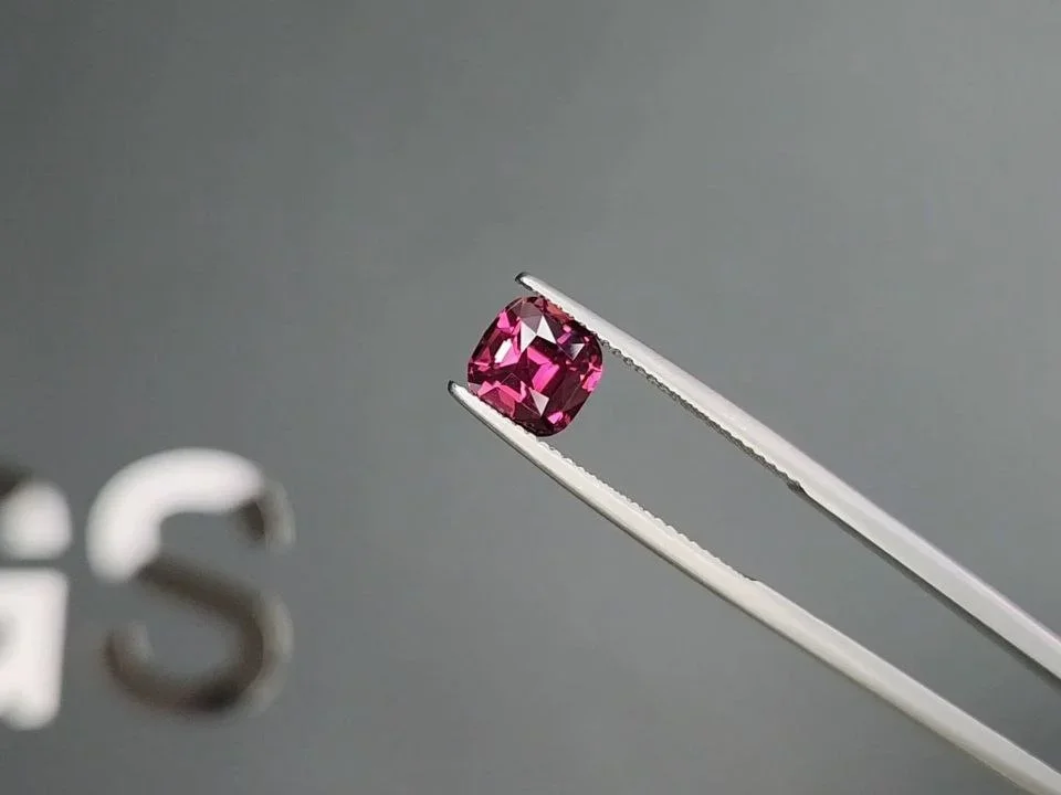 Rare Malaya garnet in cushion cut 2.22 carats, Tanzania Image №3