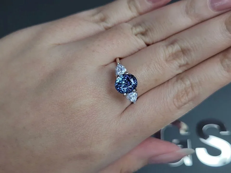 Unheated blue sapphire in oval cut 3.08 carats, Sri Lanka Image №5