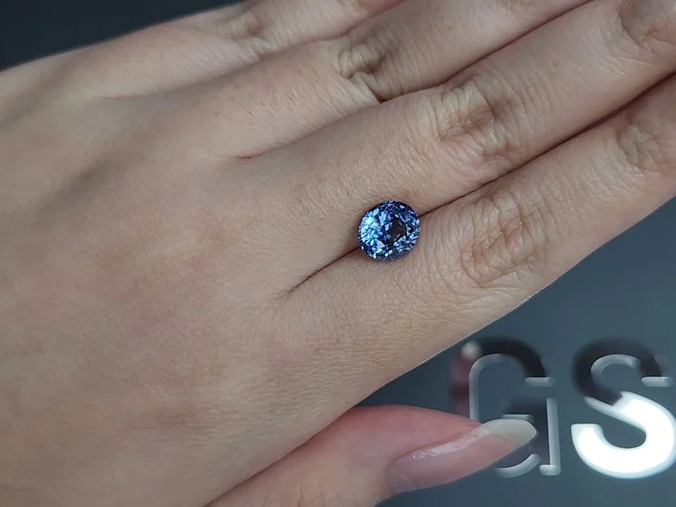 Unheated blue sapphire in oval cut 3.08 carats, Sri Lanka Image №2
