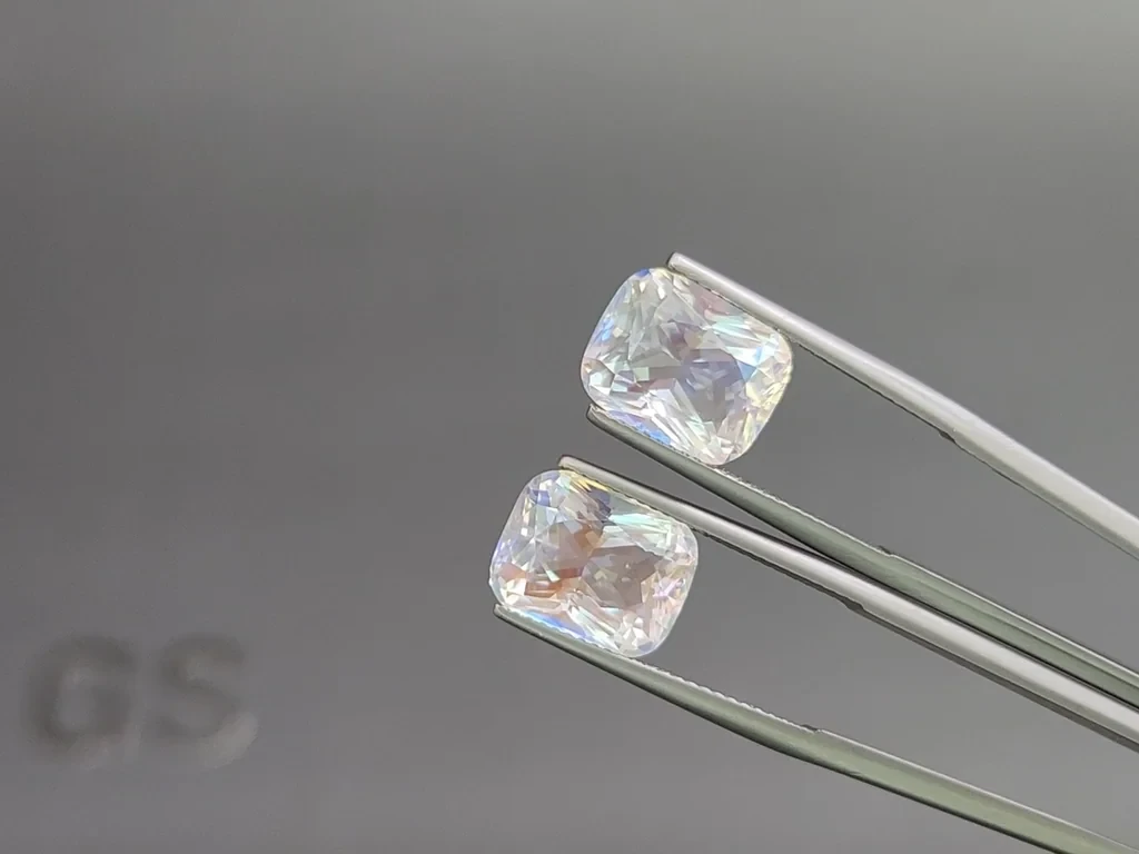 Pair of moonstones cushion cut 10.52 carats, Madagascar  Image №3