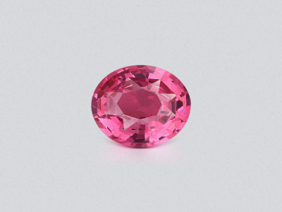 Spinel Vibrant Pink Mahenge oval cut 1.57 carats, Tanzania photo
