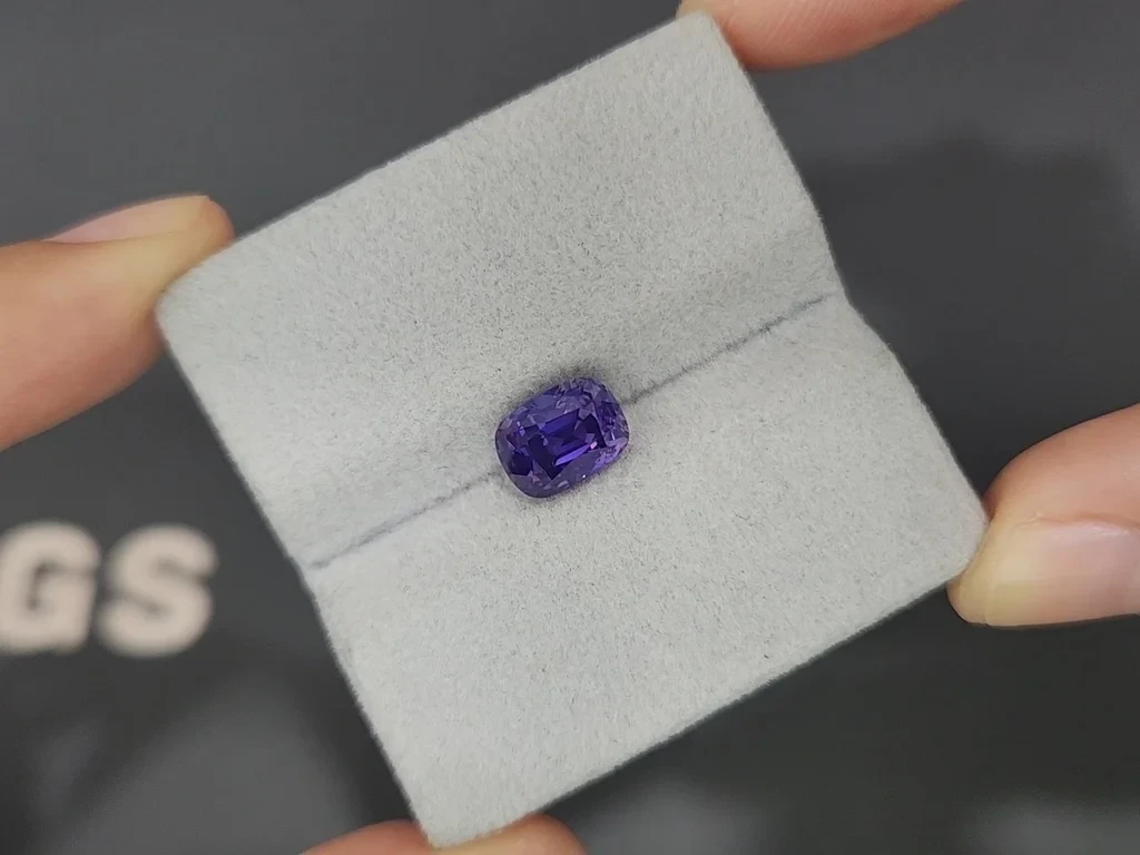 Unheated violet sapphire cushion cut 3.01 carats, Sri Lanka Image №4