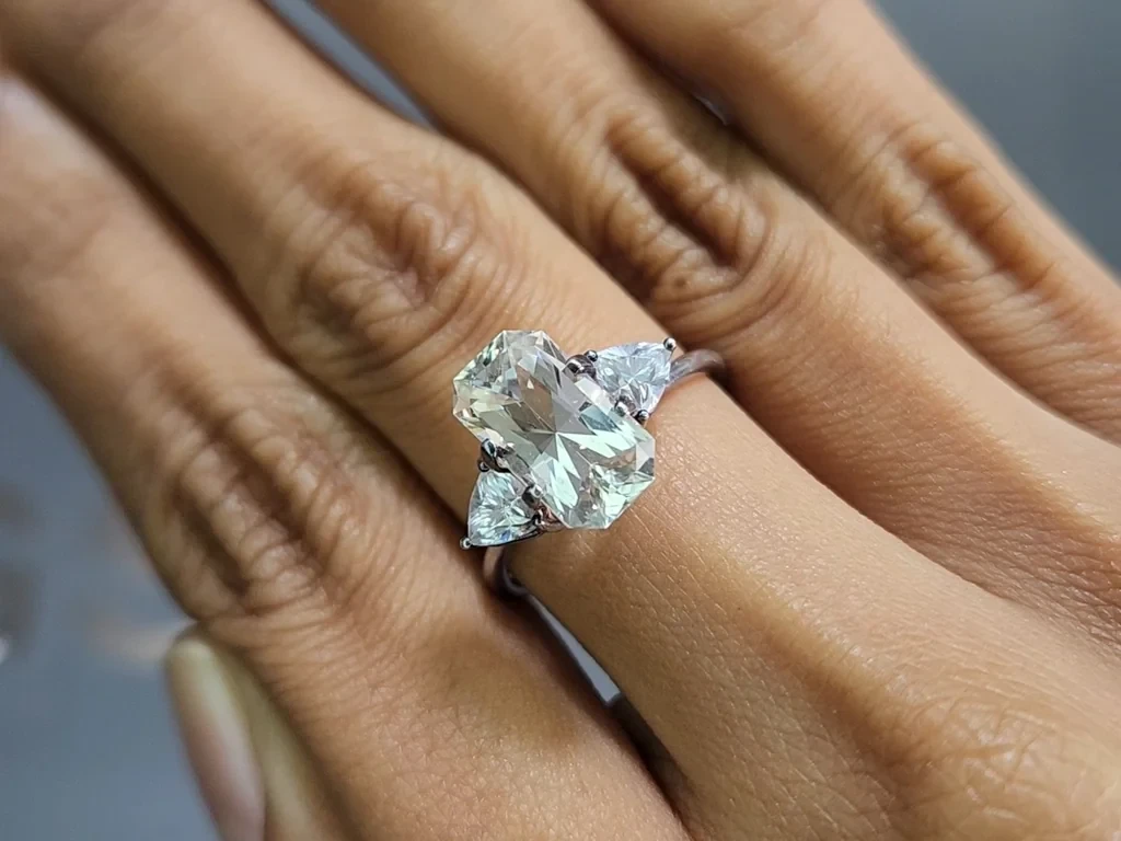 Kunzite radiant cut 3.16 carats, Pakistan Image №5