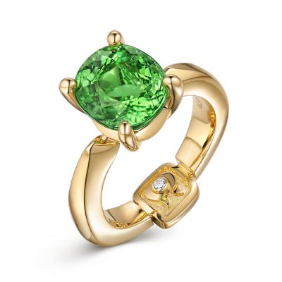 Neon green Paraiba tourmaline ring in 18K yellow gold photo