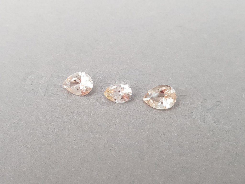 Set of unheated pastel yellow sapphires in pear cut 3.01 carats Image №3