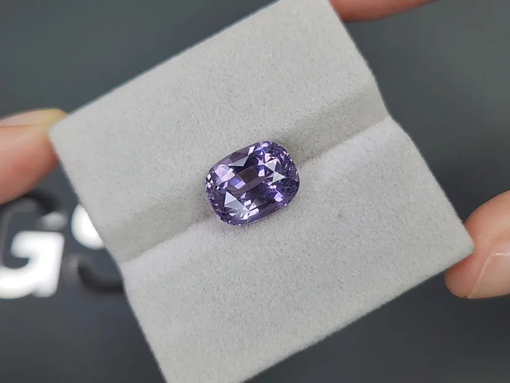 Lavender spinel in cushion cut 6.17 carats, Tanzania Image №4