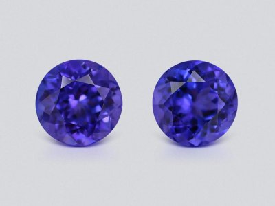 Pair of round cut blue tanzanites 4.38 carats, Tanzania photo