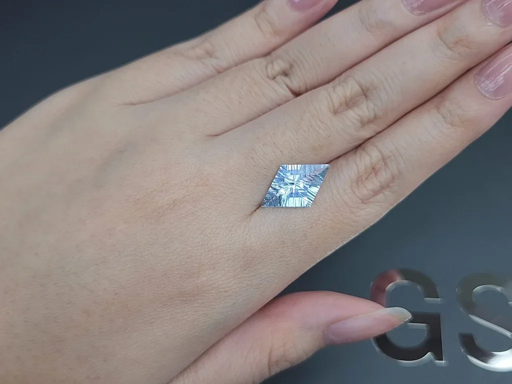 Aquamarine in fancy cut 3.36 carats, Madagascar Image №2