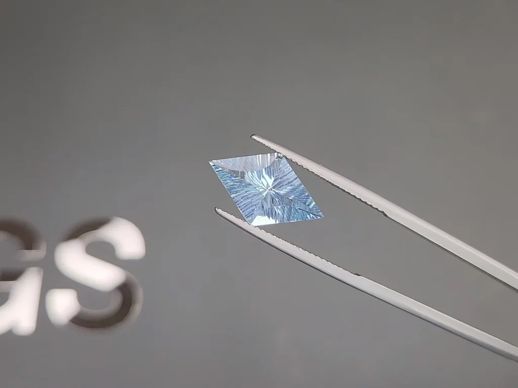 Aquamarine in fancy cut 3.36 carats, Madagascar Image №3