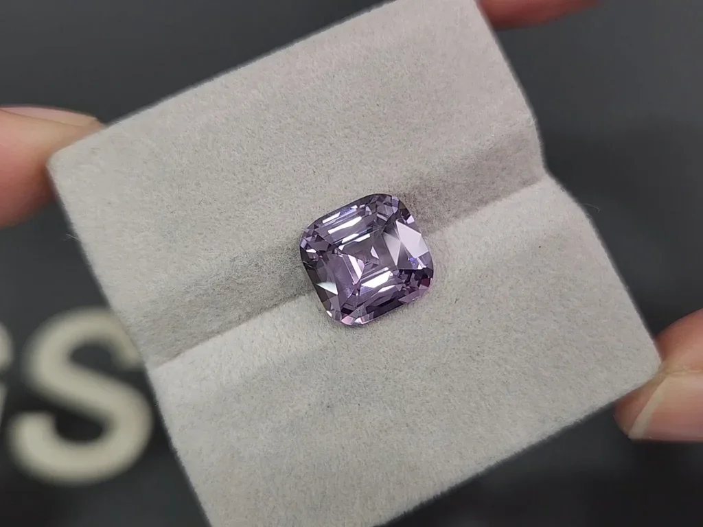Lavender spine cushion cut 4.67 carats, Tanzania Image №4