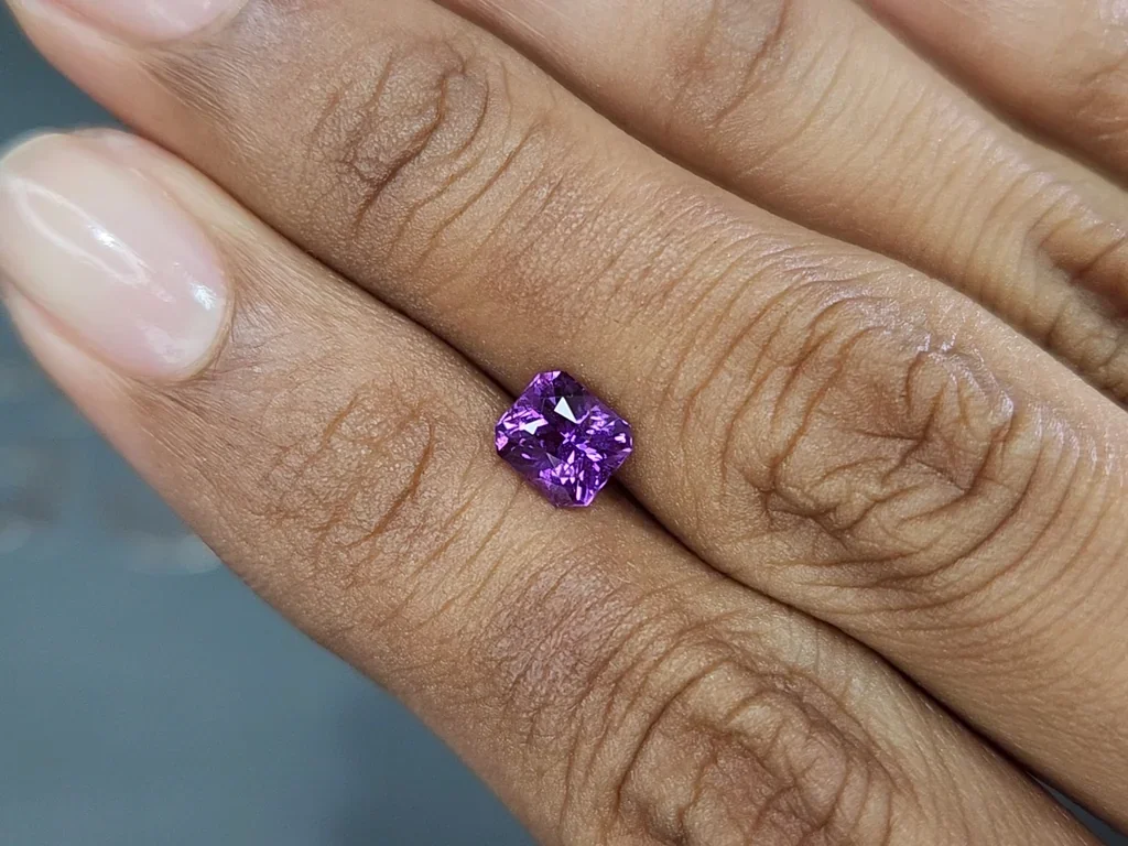 Unheated purple sapphire radiant cut 1.23 carats, Madagascar Image №2