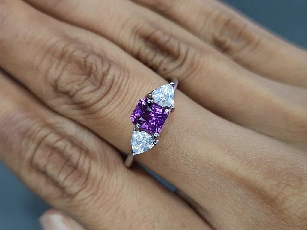 Unheated purple sapphire radiant cut 1.23 carats, Madagascar Image №5