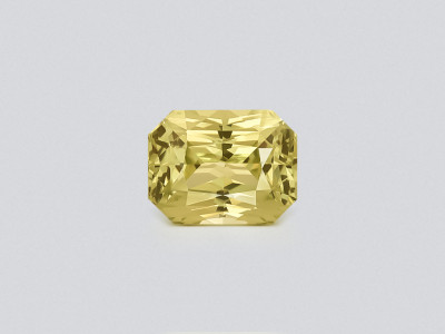 Sapphire Pastel Yellow radiant cut 1.78 carats, Sri Lanka photo
