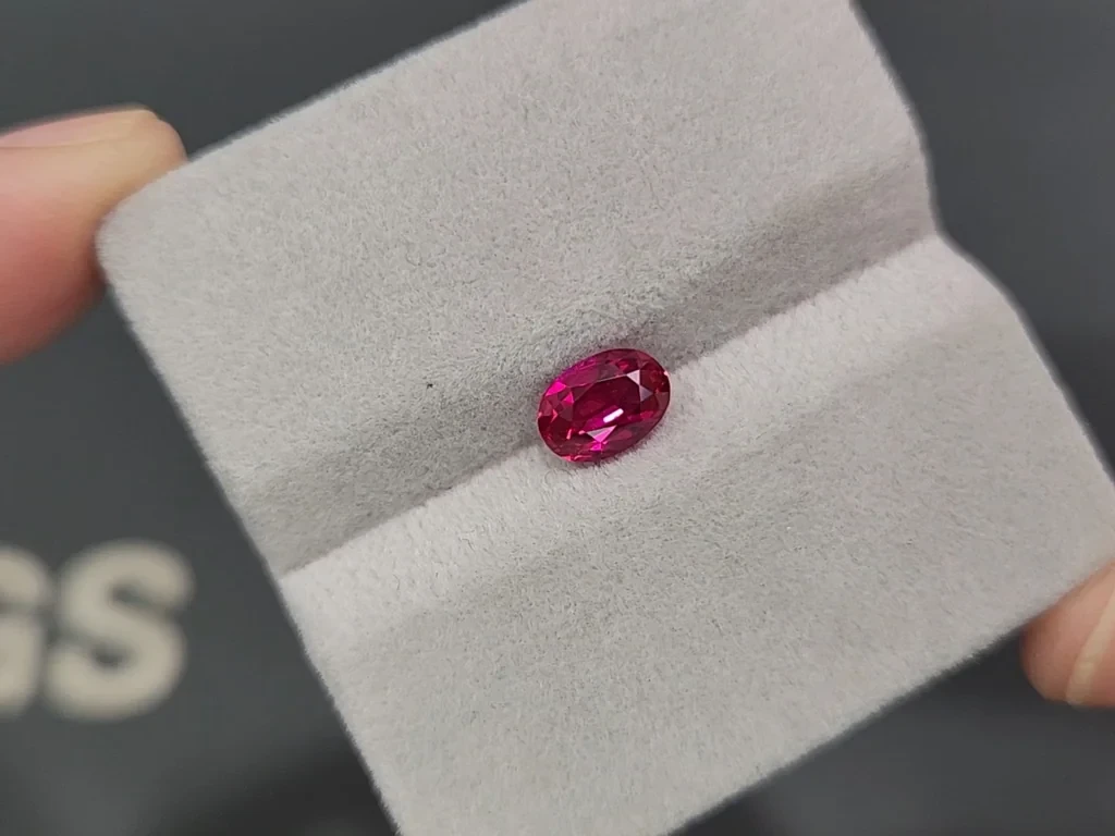 Ruby Pigeon Blood oval cut 1.50 carats, Mozambique Image №4
