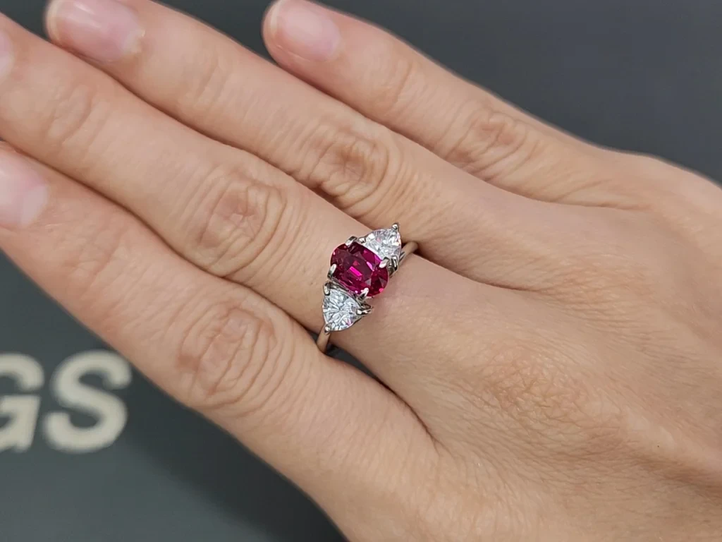 Ruby Pigeon Blood oval cut 1.50 carats, Mozambique Image №5