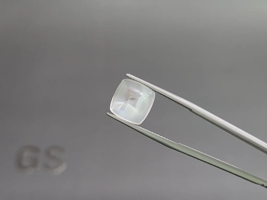 Moonstone cabochon cut 6.60 carats, Burma Image №3