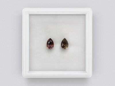 Pair of unheated pear cut sapphires 1.37 carats from Madagascar  photo