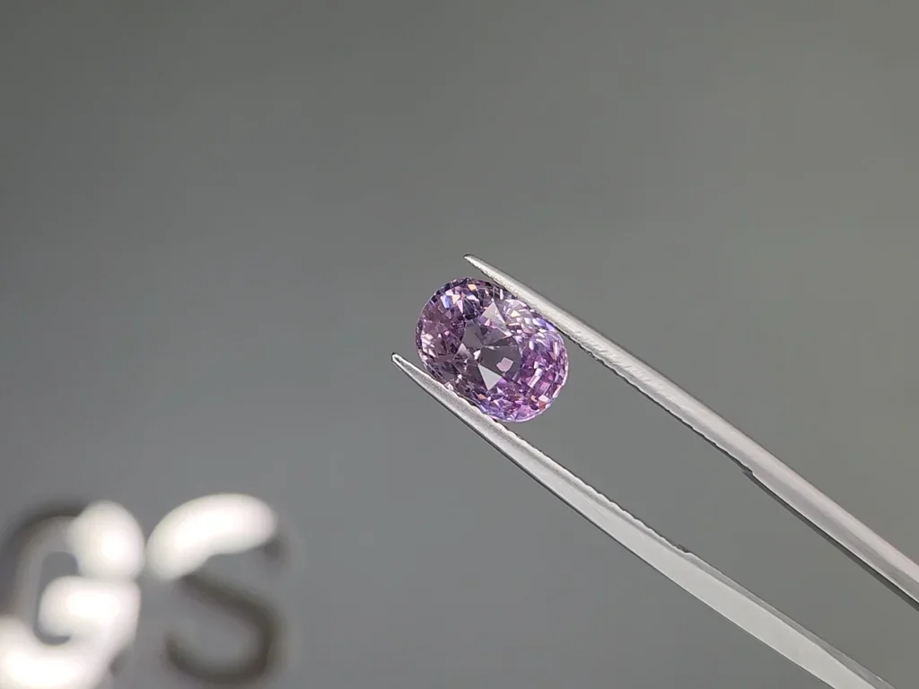 Lavender spinel in oval cut 2.98 carats, Tanzania Image №3