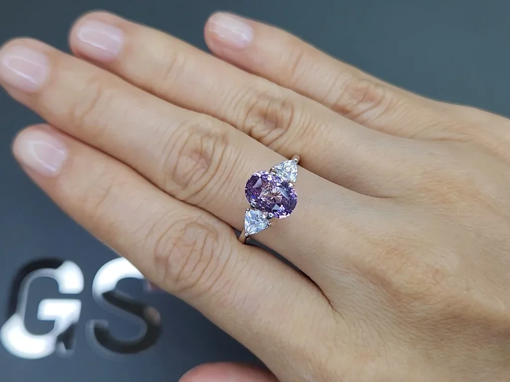 Lavender spinel in oval cut 2.98 carats, Tanzania Image №5