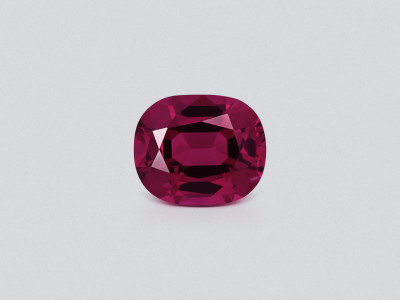 Red pink spinel cushion cut 5.08 carats, Burma  photo