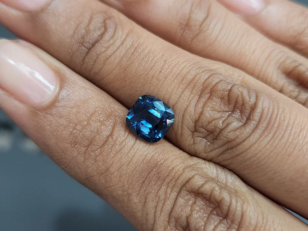 Unheated sapphire Teal cushion cut 3.00 carats, Madagascar Image №2