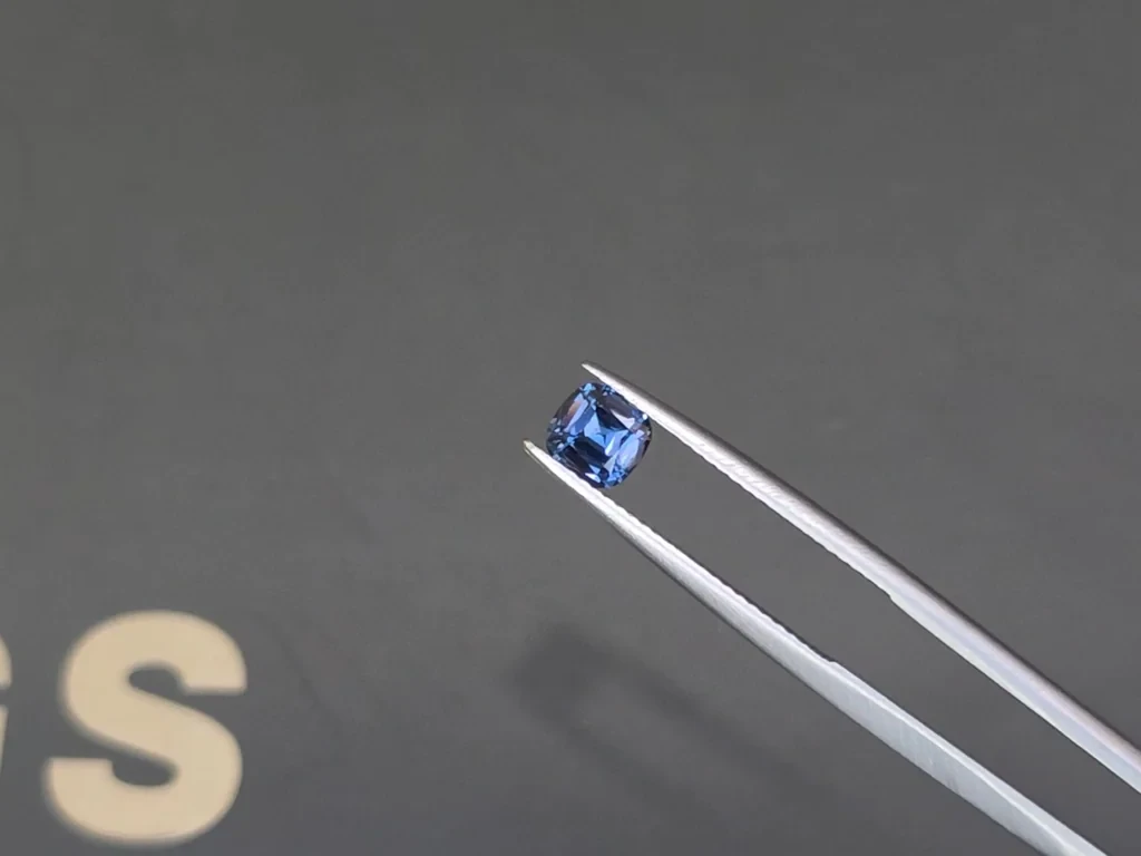 Blue spinel cushion cut 0.72 carats, Tanzania Image №3